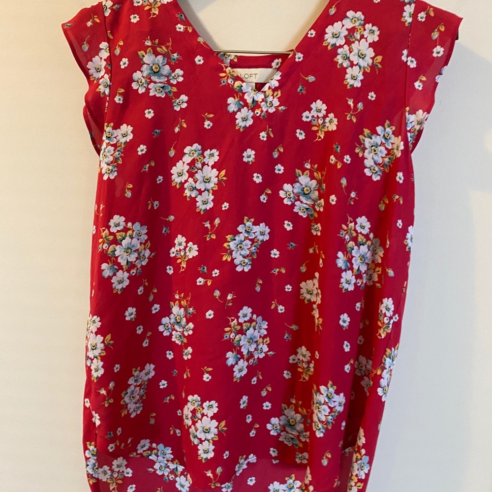 LOFT Pink Floral Shirt Sz M